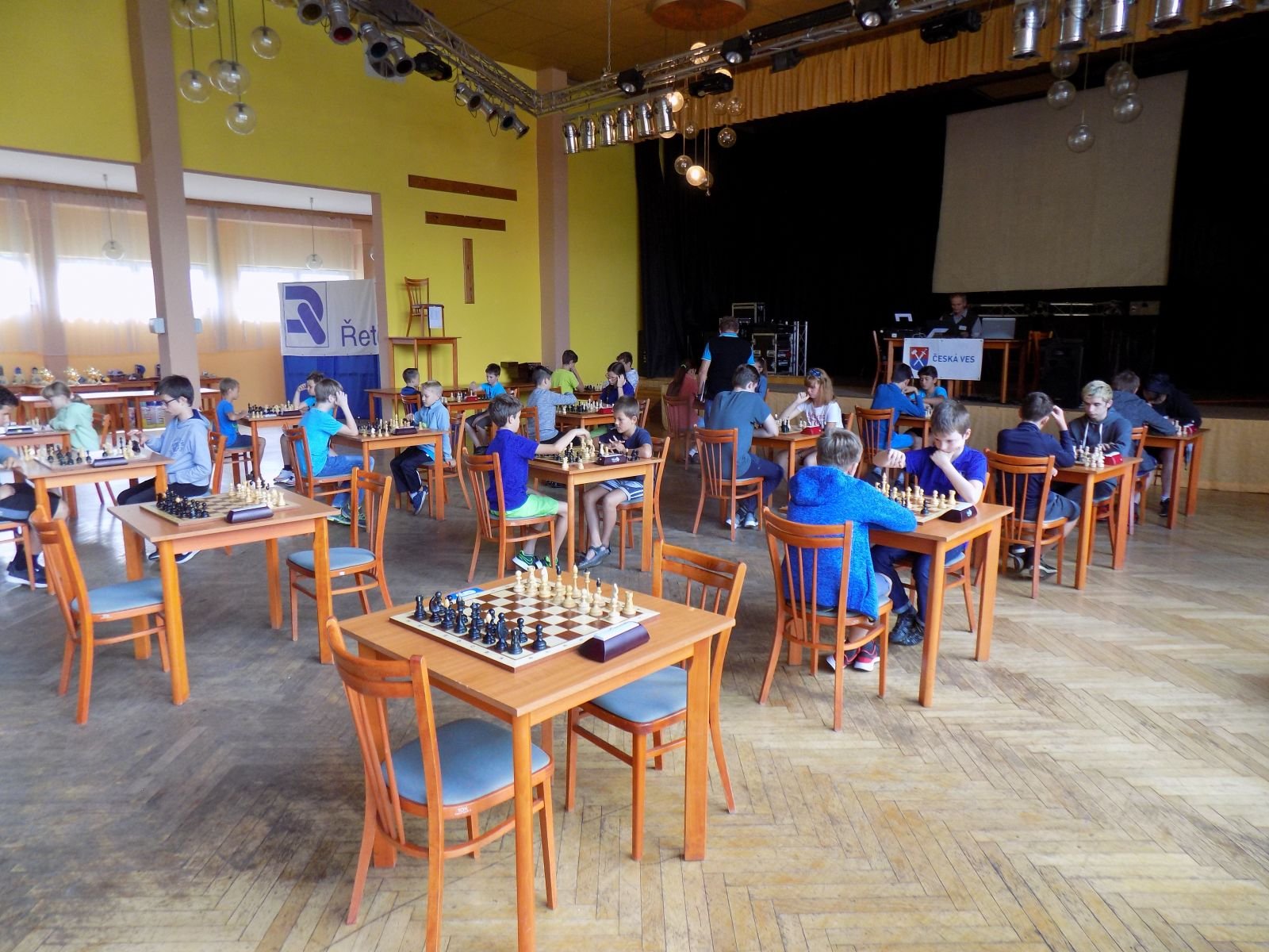 O víkendu 11. až 12.9. bojovaly naše mladé naděje hned na třech frontách